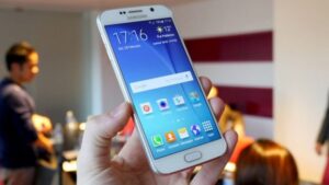 Harga dan Spesifikasi Samsung Galaxy S6 Edge Terbaru