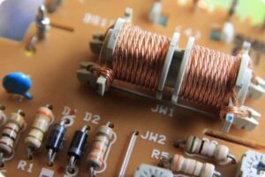 Pengertian, Jenis, Kode Warna, & Fungsi Resistor Pada Rangkaian Elektronika