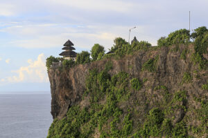 Keindahan Pura Luhur Uluwatu Bali