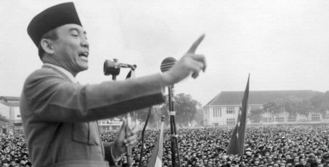 presiden pertama soekarno